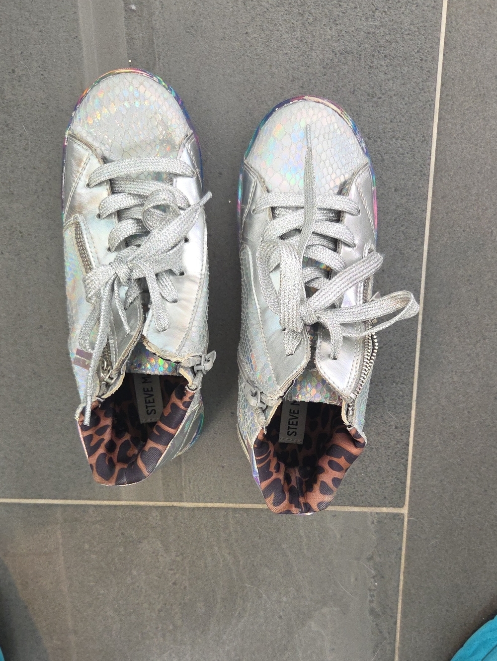 Steve Madden Kids' Iridescent Silver Holographic Sneakers